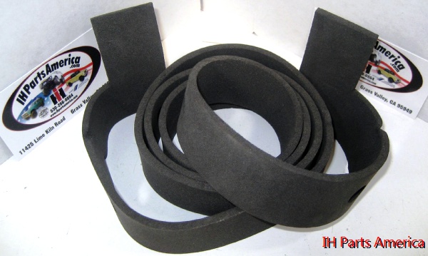 IH Parts America: Half-Cab Top to Bulk Head Seal for 1961-71 Scout - Main Image