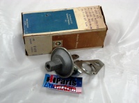 NOS - New Old Stock 1957-58' International Truck Vacuum Advance Delco # 1938153