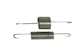 Dual Throttle Return Spring for IH Engine