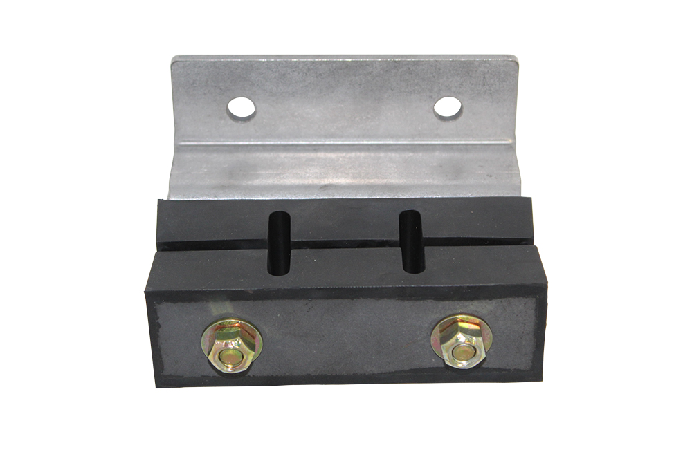 IH Parts America: Rubber Transmission Mount Assy for 72-80 IH Parts America: Rubber Transmission Mount Assy for 72-80