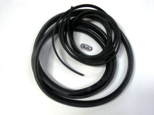 Liftgate Glass Seal w/ Black Lockstrip for 1971-80 Scout II