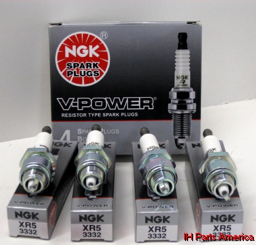 Set Of 4 Spark Plugs For Farmall IH Tractors - Fits A, B, C, H, M, 300, 350 Models