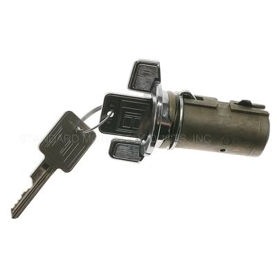 あち IH Parts America: Ignition Lock Cylinder for 1971-80 Scout